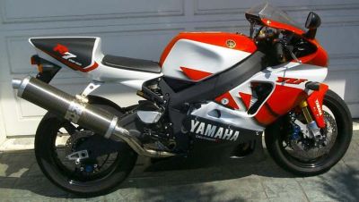 Yamaha YZF-R7