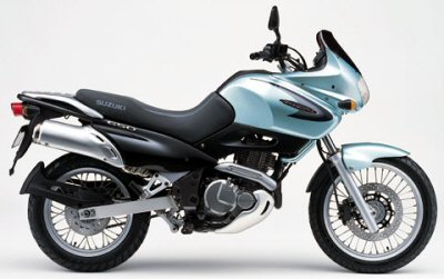 Suzuki XF 650 Freewind