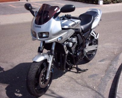 Yamaha FZS 600 S