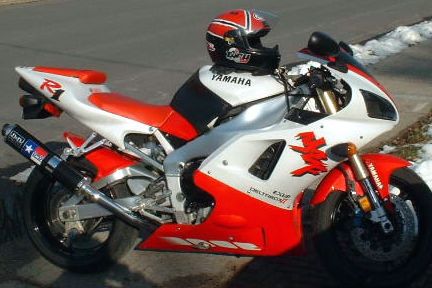 Yamaha YZF 1000 R1