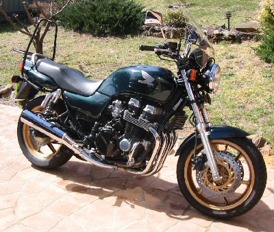 Honda CB 750 Seven Fifty