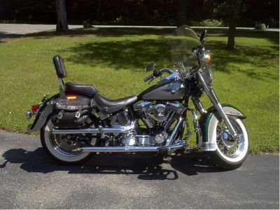 Harley-Davidson Heritage Softail Special