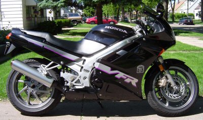Honda VFR 750 R / RC 30