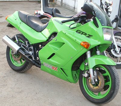 Kawasaki GPZ 1000 RX (reduced effect)