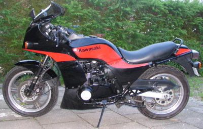 Kawasaki GPZ 750