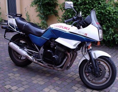 Suzuki GSX 750 ES