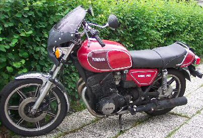 Yamaha XS 750 E