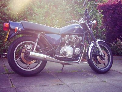 Suzuki GS 550