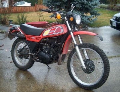Yamaha DT 400