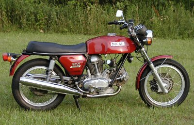 Ducati 750 GT
