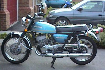 Suzuki T 500