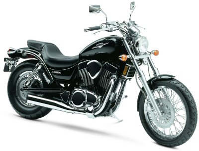 Suzuki Boulevard S83