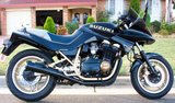 Suzuki GSX 750 S Katana